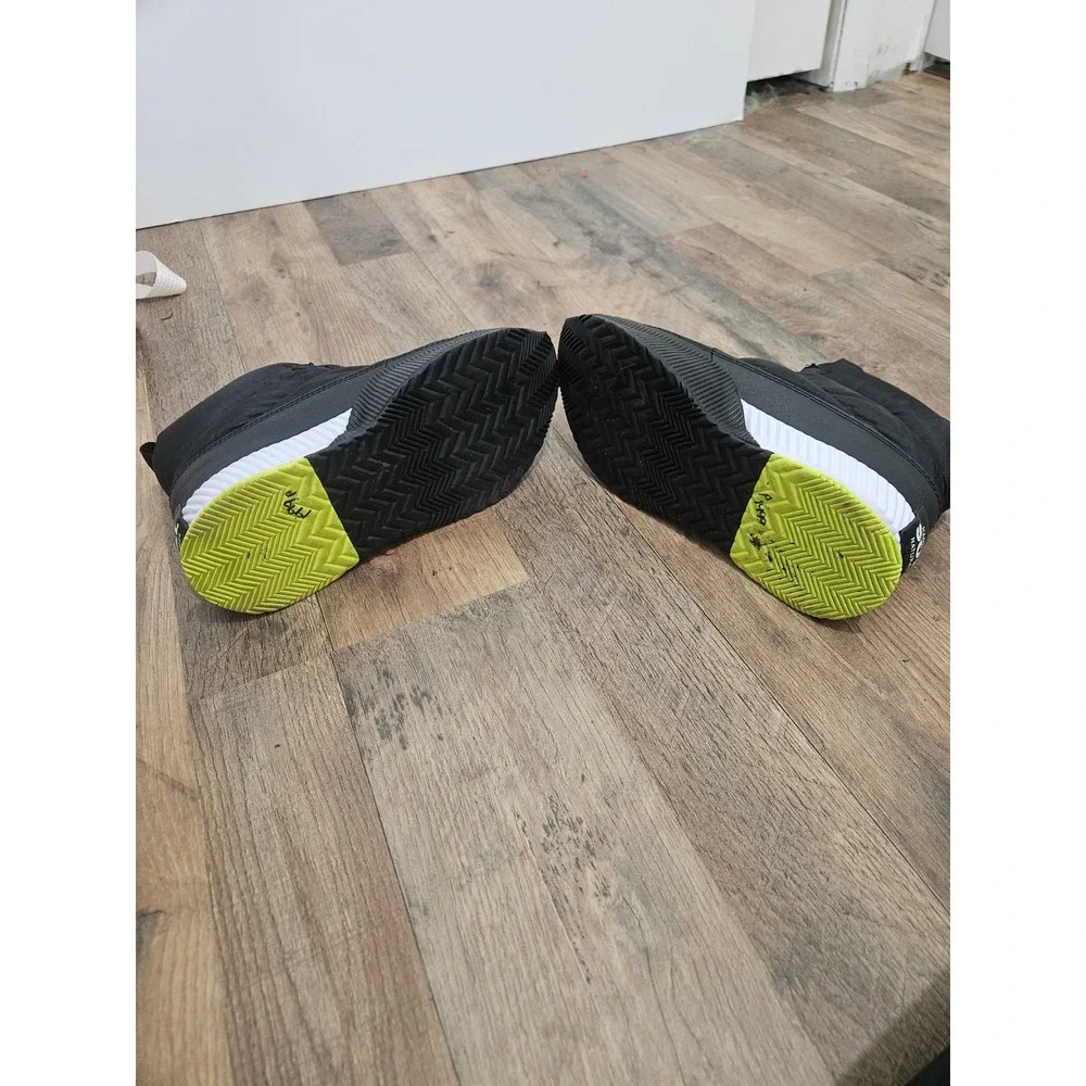 Sorel Kinetic Impact Puffy Zip Black White Lime Green Boots NL4943-010 Womens‎ 8